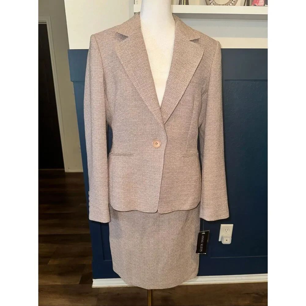 Anne Klein 2-Piece Skirt Suit Set